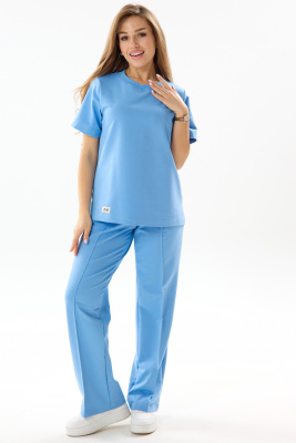 Костюм женский трикотажный мод. 2010 Тр. Цвет: голубой